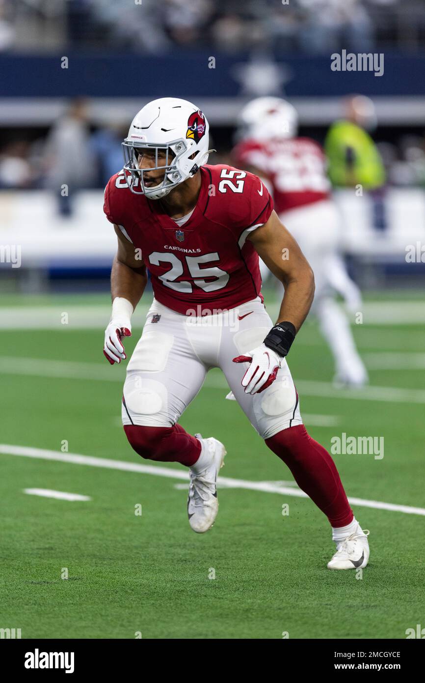 Arizona Cardinals linebacker Zaven Collins (25) in action during the second  half of an NFL football game against the Minnesota Vikings, Sunday, Oct. 30,  2022 in Minneapolis. (AP Photo/Stacy Bengs Stock Photo - Alamy