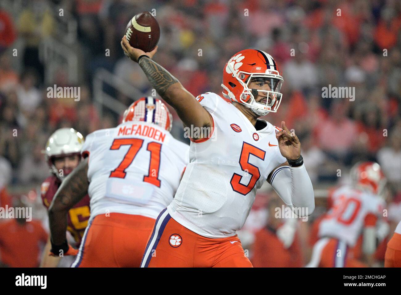 Clemson quarterback D.J. Uiagalelei (5) throws a pass during the first