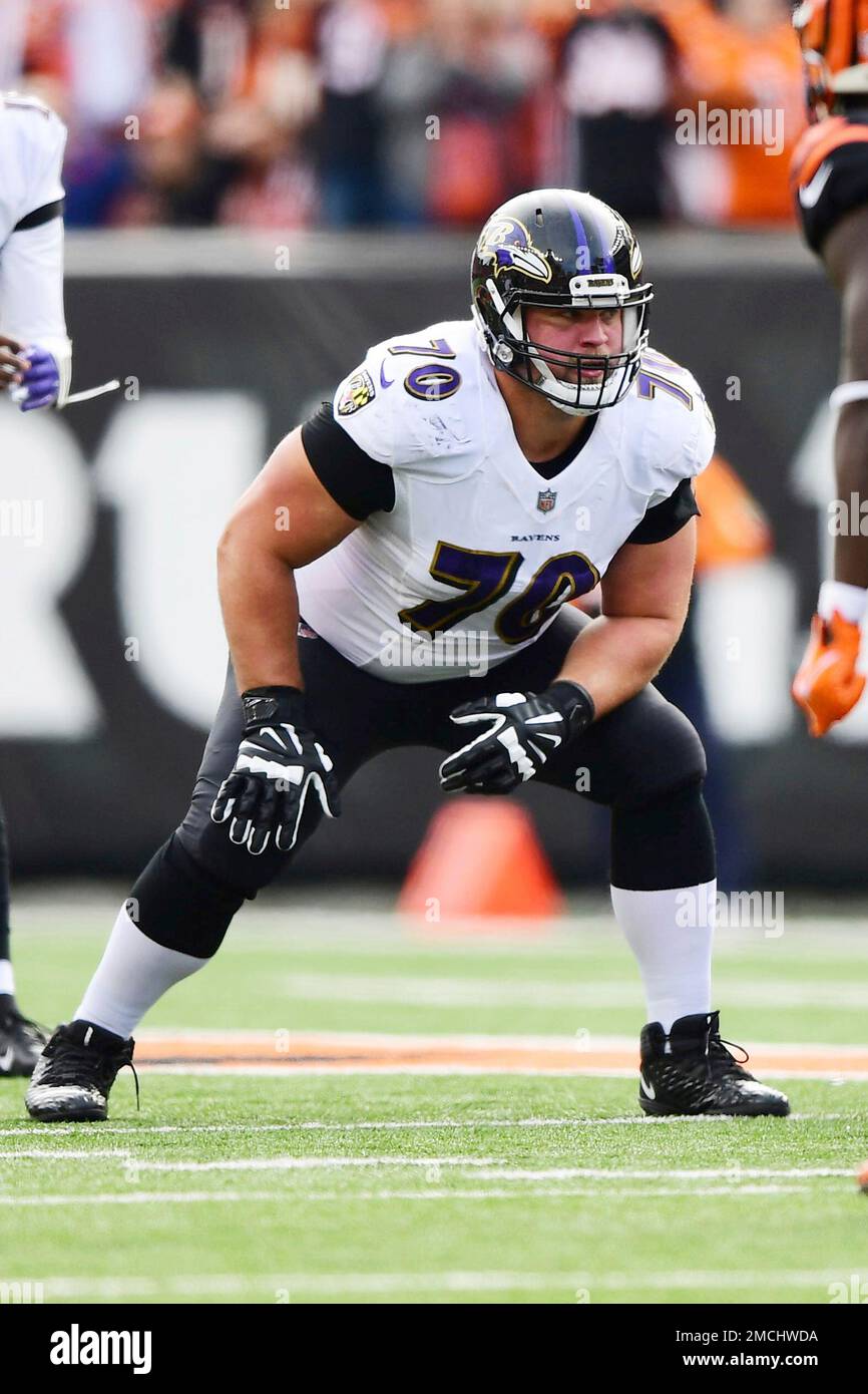 Baltimore Ravens guard Kevin Zeitler (70) blocks during an NFL football  game against the Miami Dolphins, Sunday, Sept. 18, 2022 in Baltimore. (AP  Photo/Daniel Kucin Jr Stock Photo - Alamy