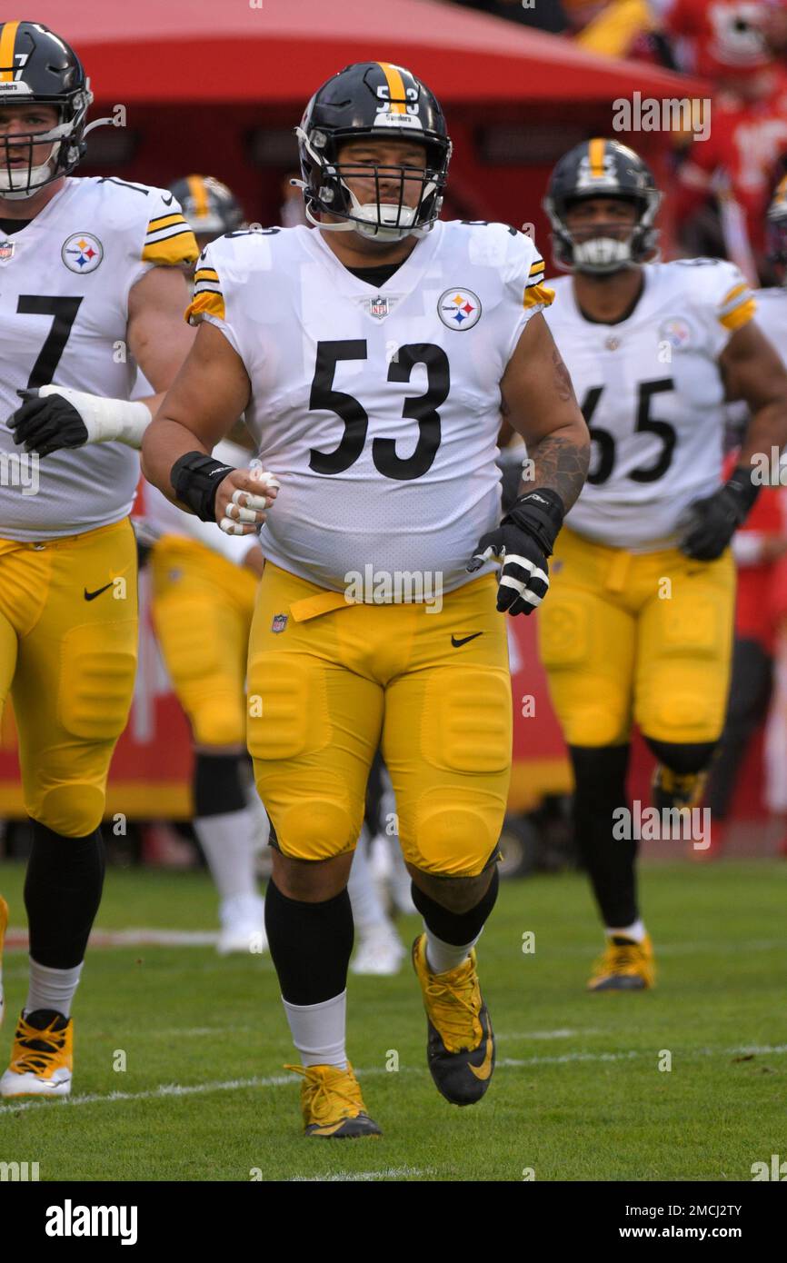 Pittsburgh Steelers center Kendrick Green (53) comes onto the field
