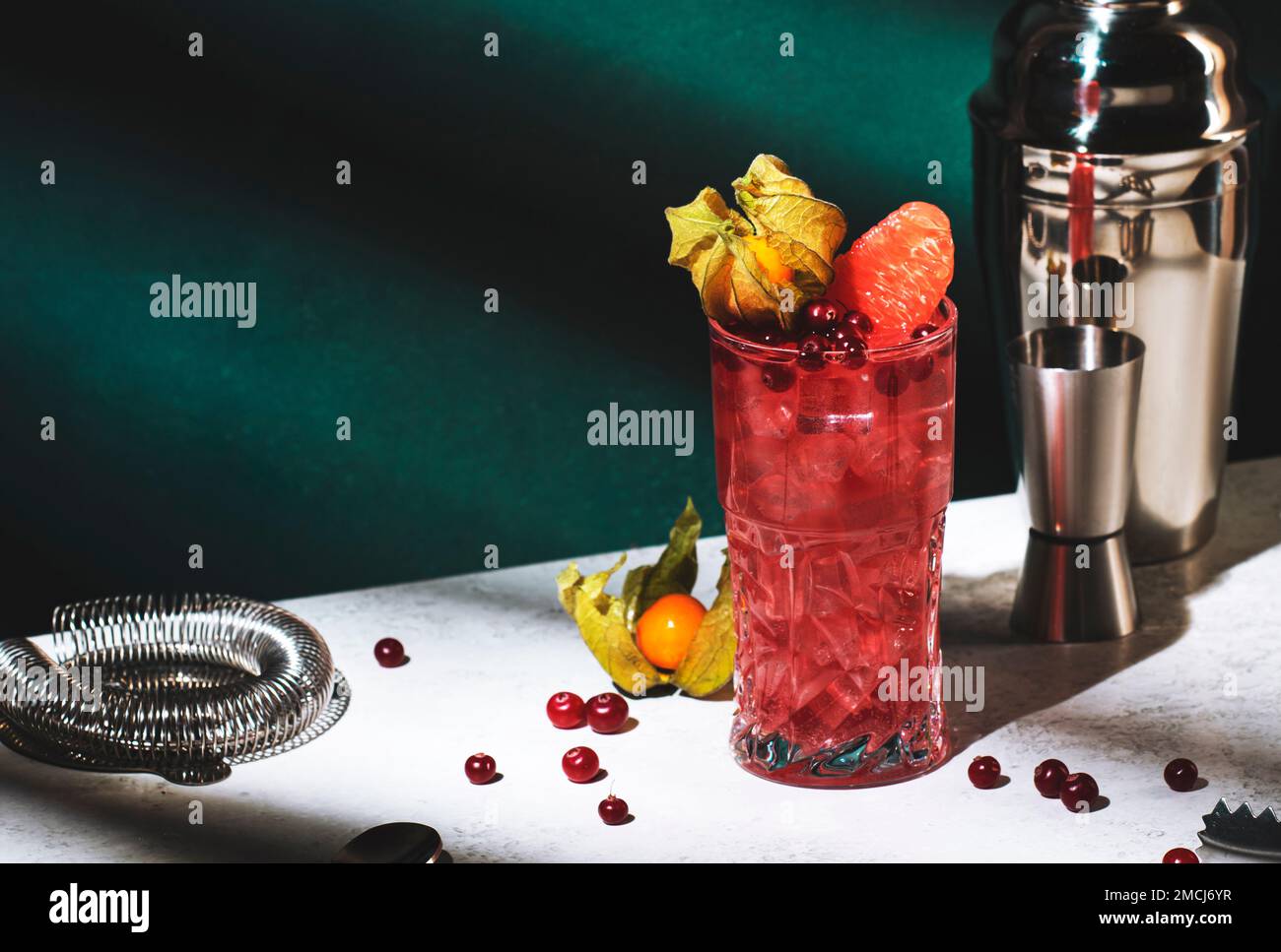 Sea breeze alcoholic cocktail with vodka, cranberries, grapefruit juice