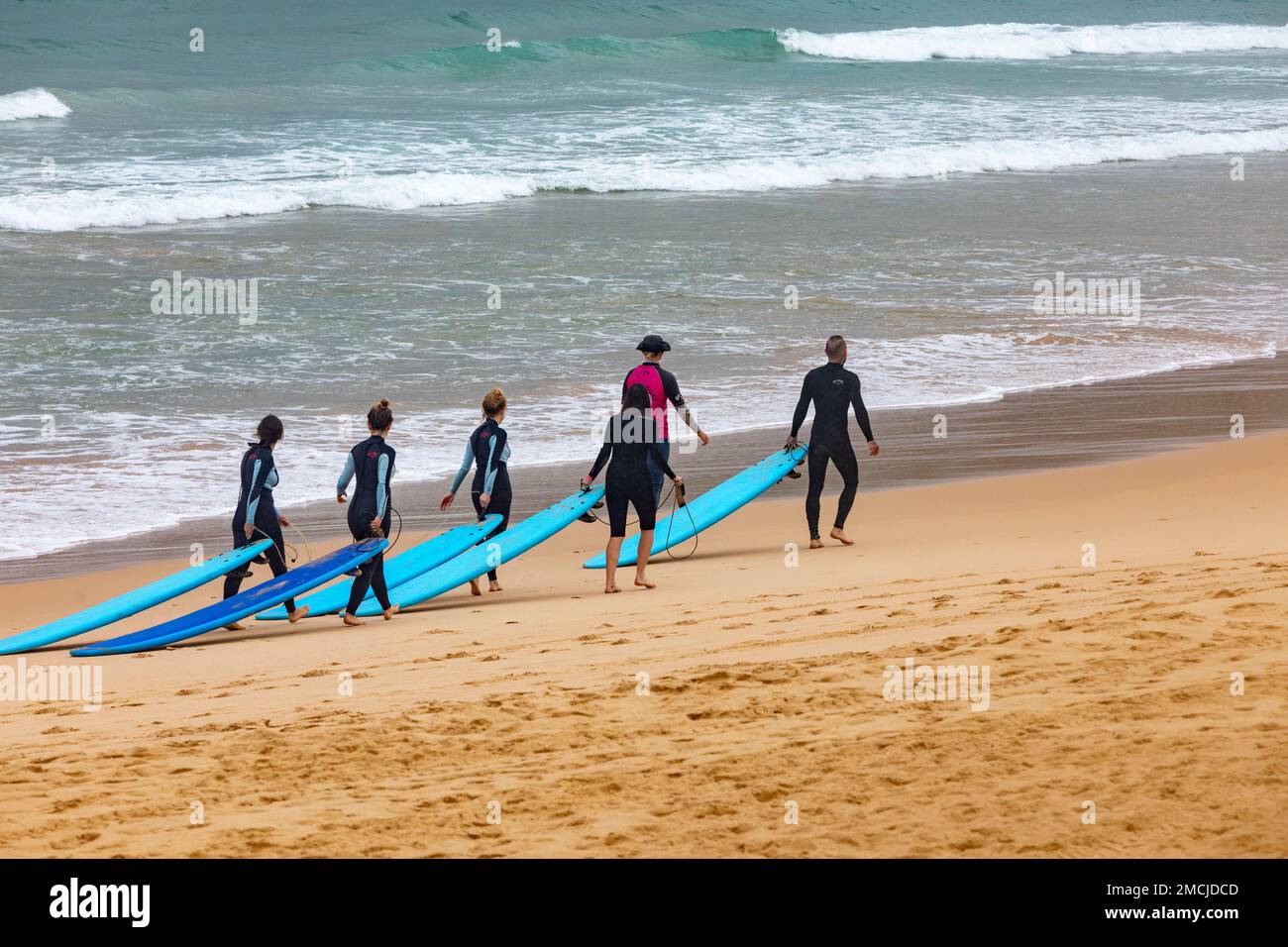 Surfing lessons on Manly Beach Sydney for beginners, Manly Surf School