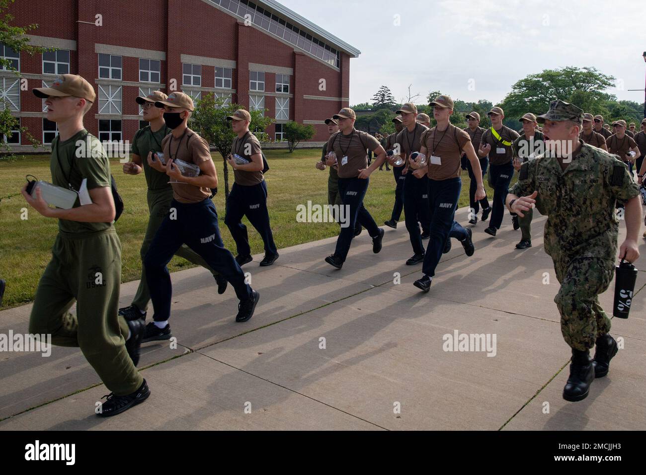 Nrotc Ranks Control the ranks hi-res stock photography and images - Alamy