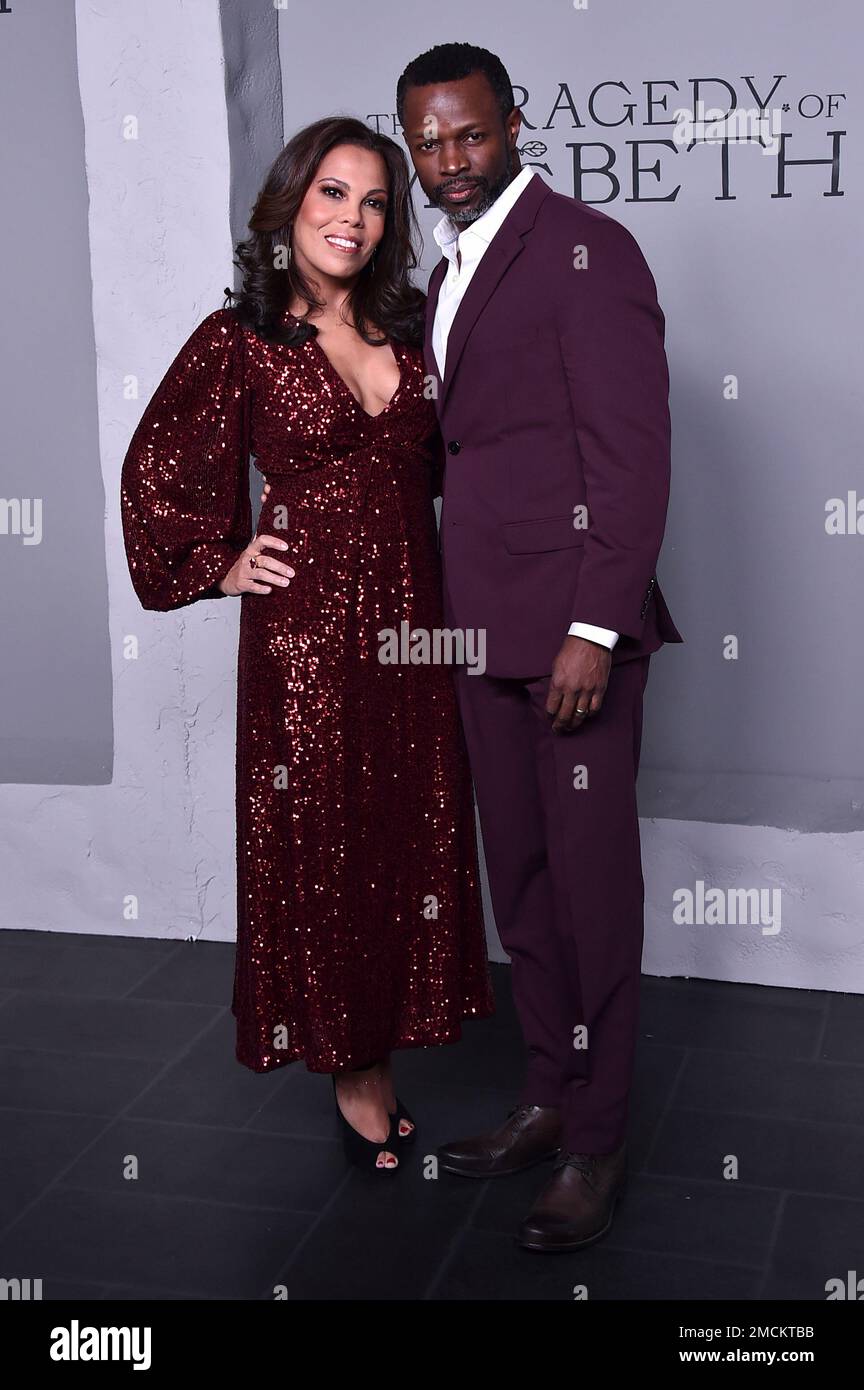 Aonika Laurent Thomas, left, and Sean Patrick Thomas arrive at the