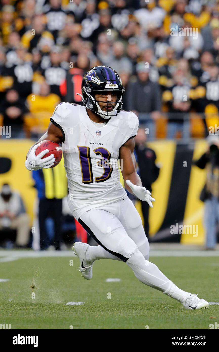 Baltimore Ravens' Devin Duvernay Returns A Kick Against The Pittsburgh ...