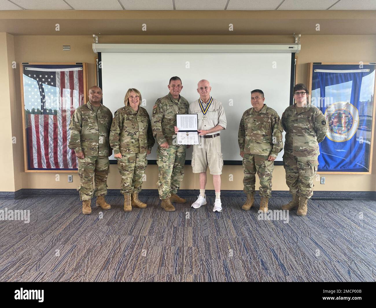 Stephen Rocheford Superior civilian service award hi-res stock photography and images - Alamy