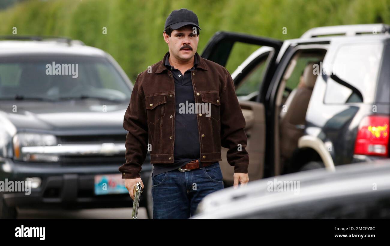 MARCO DE LA O in EL CHAPO (2017), directed by ERNESTO CONTRERAS. Credit: Univision Story House Entertainment / Album Stock Photo