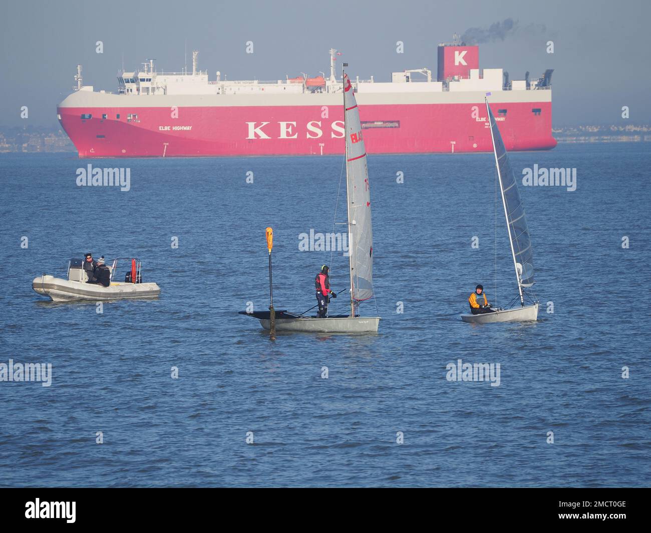 Sheerness, Kent, UK. 22nd Jan, 2023. UK Weather: a sunny but cold morning (2 deg C at 11am) for hardy sailors taking part in Isle of Sheppey Sailing Club's aptly named 'Frostbite' series. Credit: James Bell/Alamy Live News Stock Photo