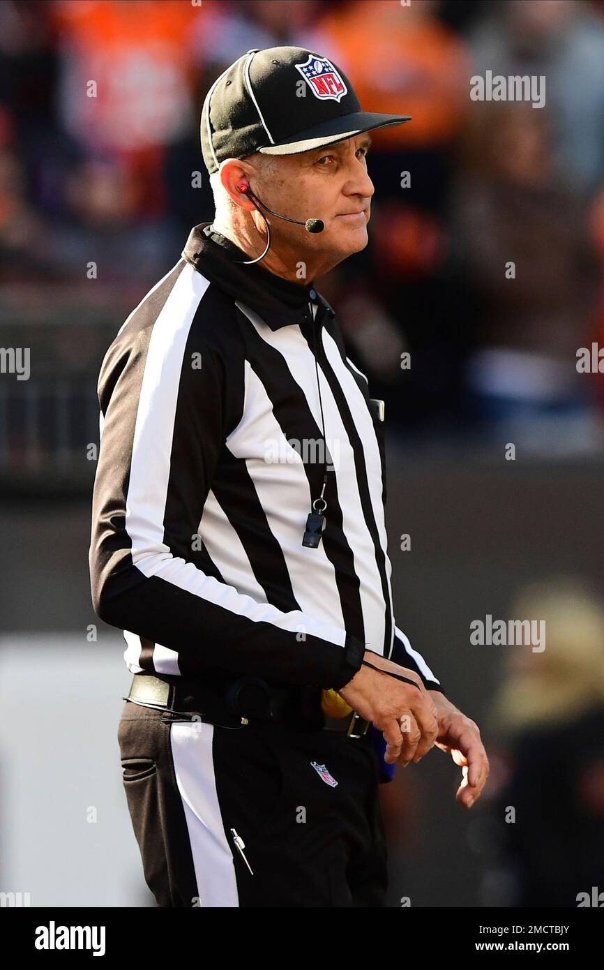 line judge Mark Perlman (9) during the Denver Broncos v the Los