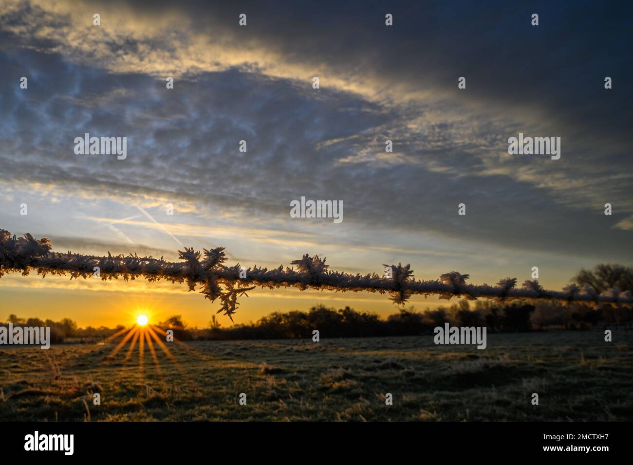 Winter seasonal landscape hi-res stock photography and images - Alamy