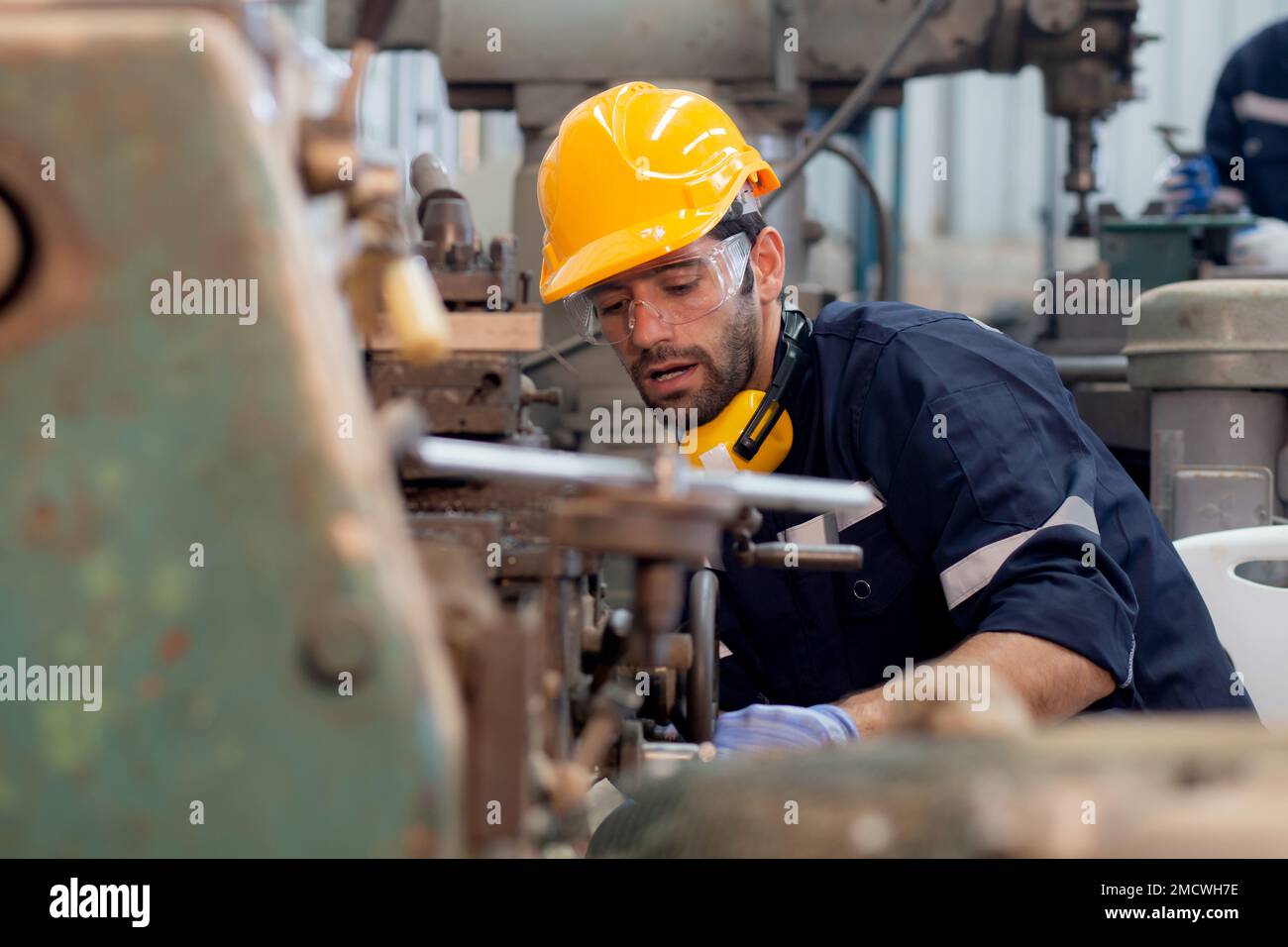 Leth Operator Lathe operator hi-res stock photography and images - Alamy