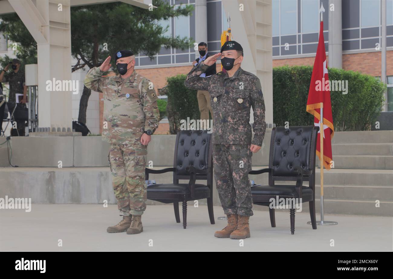 Gen. Paul J. LaCamera, Commander of United Nations Command, Combined Forces Command, and U.S. Forces Korea, hosts an honor guard ceremony to welcome Gen. Kim, Seung-kyum, Republic of Korea’s incoming chairman of the Joint Chiefs of Staff at Camp Humphreys, Republic of Korea, July 12, 2022. Gen. LaCamera reaffirmed his commitment to strengthening a robust combined defense posture and the ironclad ROK-U.S. alliance with Gen. Kim, who took the oath as the ROK military’s highest-ranking officer, July 5.     Gen. Kim is the 43rd chairman since the position was established in 1954. His career has in Stock Photo