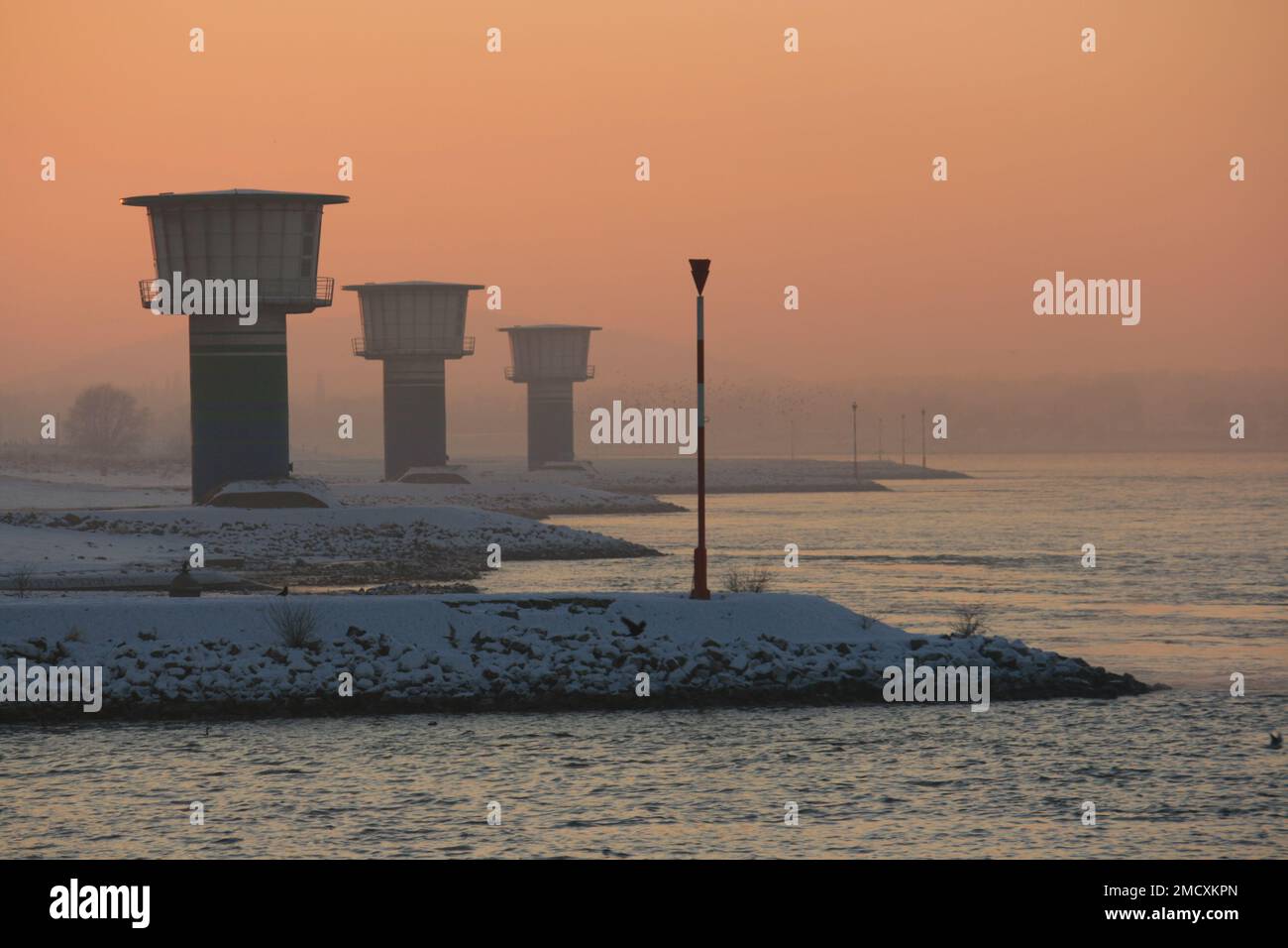 Duisburg, Deutschland. 26th June, 2022. firo : 06/26/2022, American Football,  EFL Season 2022, European League of Football, Rhein Fire Dusseldorf -  Barcelona Dragons Jason AGUEMON, Rhein Fire Credit: dpa/Alamy Live News  Stock Photo - Alamy