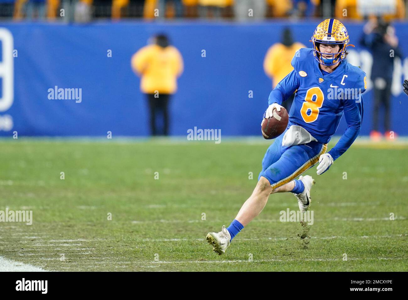Pittsburgh quarterback Kenny Pickett (8) plays against Virginia during