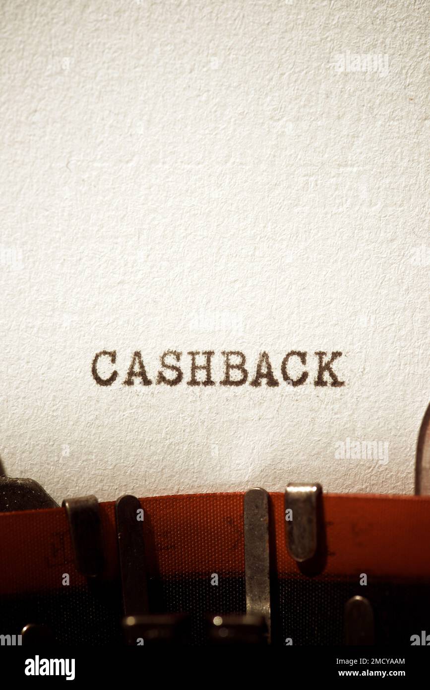 Cashback word written with a typewriter Stock Photo - Alamy