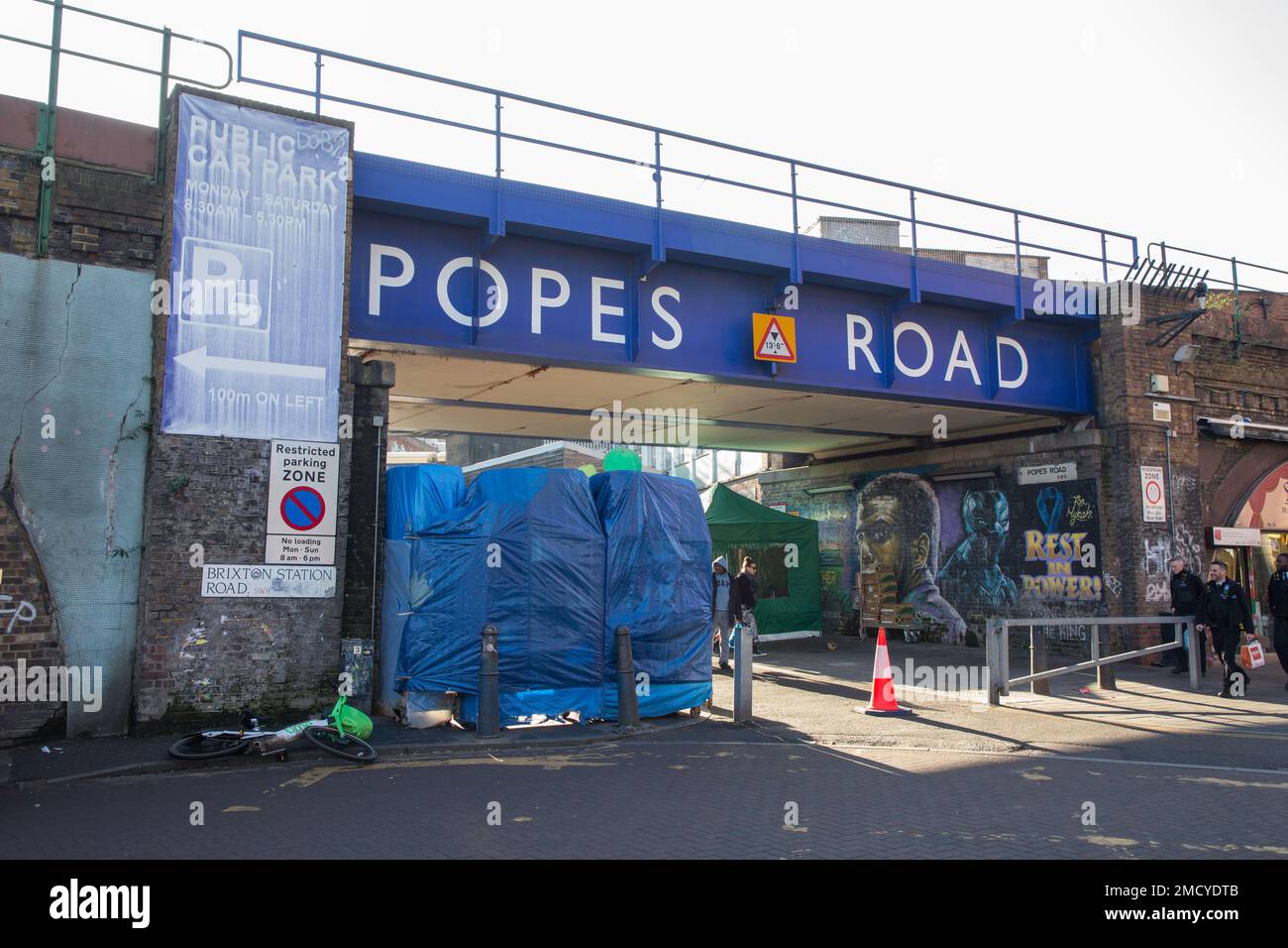Popes Road Bridge Brixton Stock Photo Alamy