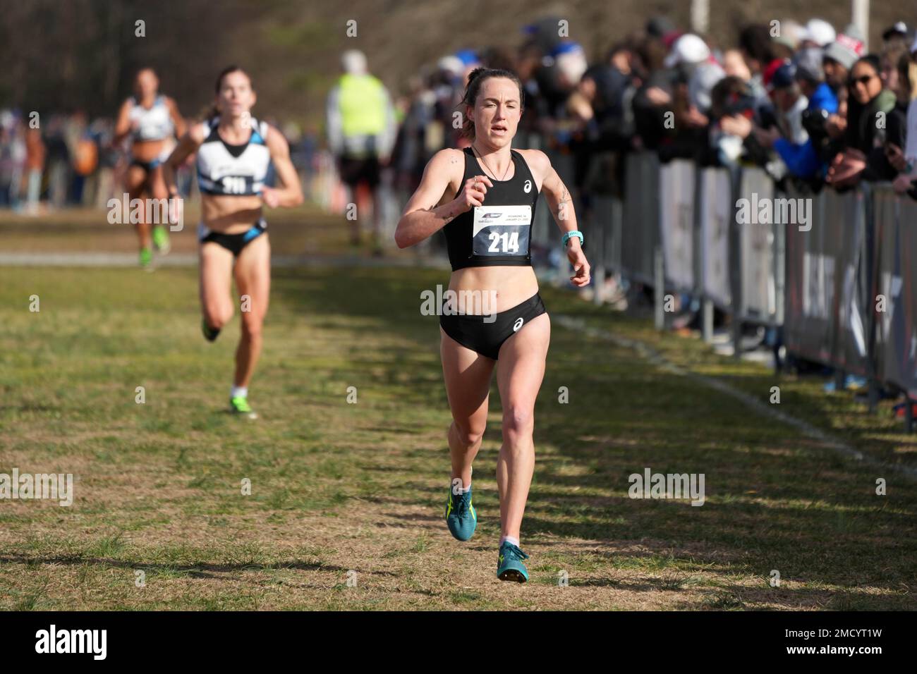 Makena Morley places second in the women's race in 3223.9 during the