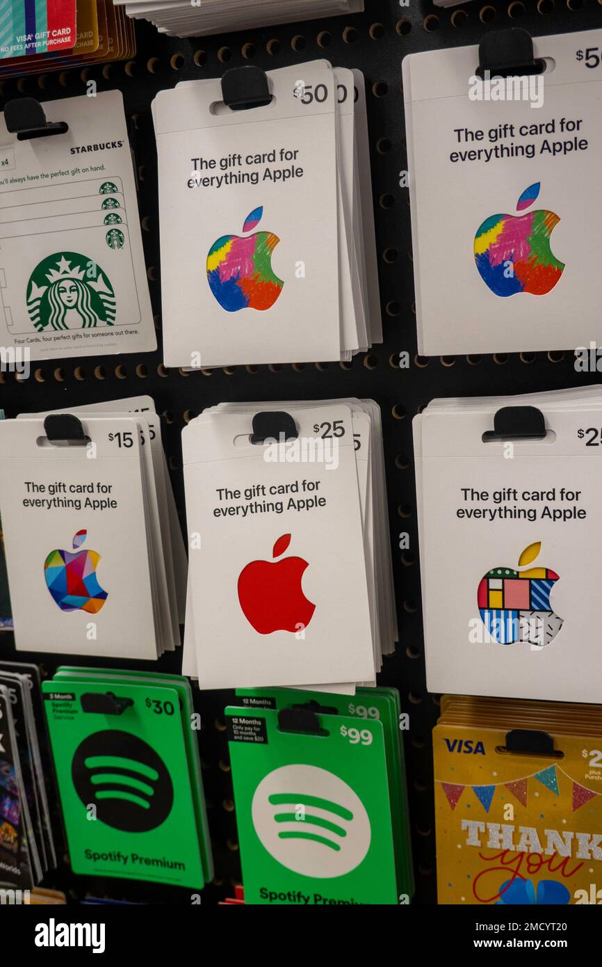 Apple Ganged Gift-Card Pallet Display – Fixtures Close Up