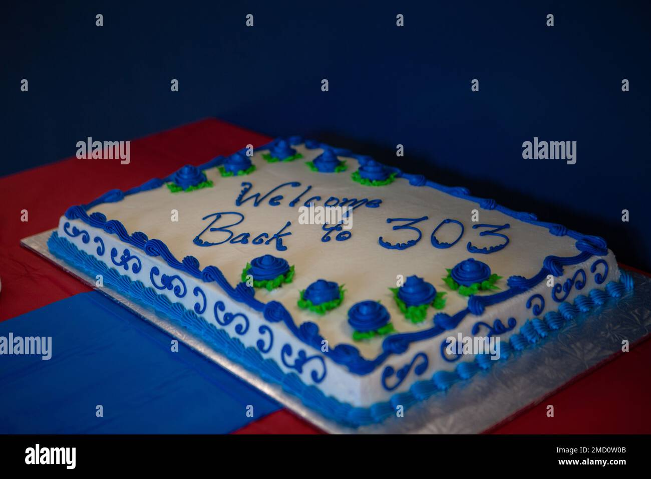 A cake is on display at the Mess Hall-303 re-opening ceremony on Marine Corps Base (MCB) Camp Lejeune, North Carolina, July 12, 2022. Mess Hall-303 provides support to MCB Camp Lejeune by providing meals with responsive service by a well-trained workforce. Stock Photo