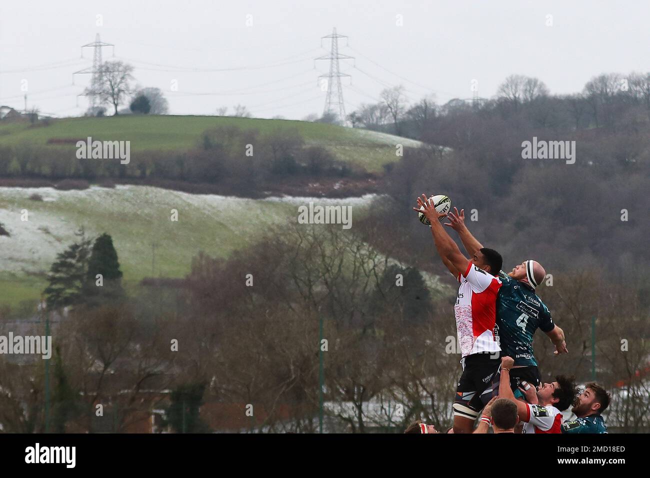 Ystrad Mynach, UK. 22nd Jan, 2023. Darrian Landsberg of the Lions (l) & Joe Davies of the Dragons jump for a lineout ball. European challenge cup rugby, pool B match, Dragons v Emirates Lions at the CCBC Centre for Sporting Excellence in Ystrad Mynach, Wales on Sunday 22nd January 2023. pic by Andrew Orchard/Andrew Orchard sports photography/Alamy Live news Credit: Andrew Orchard sports photography/Alamy Live News Stock Photo