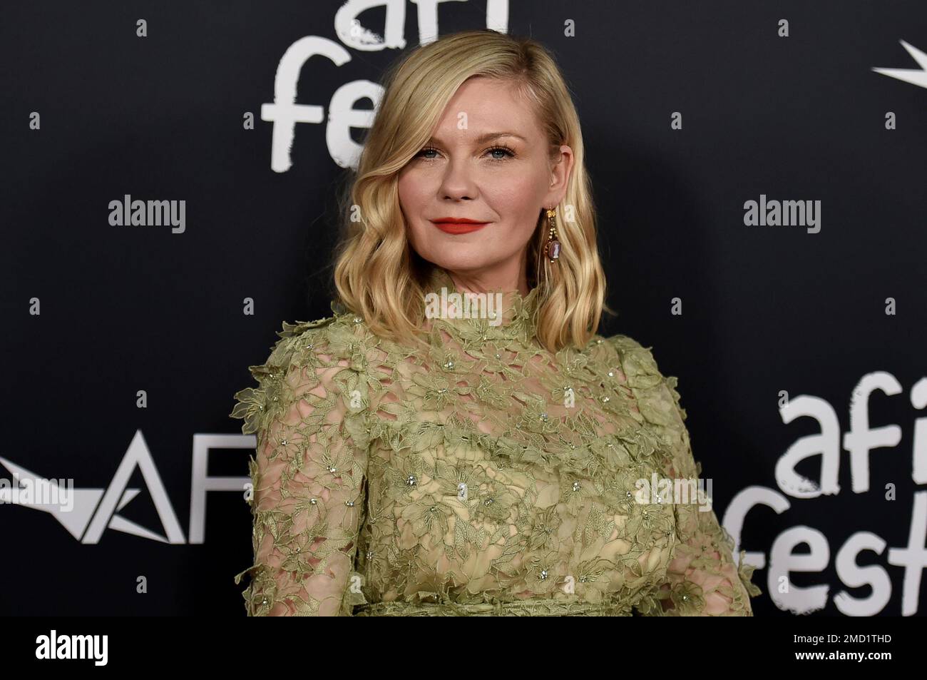 Kirsten Dunst arrives to "The Power of the Dog" during the American