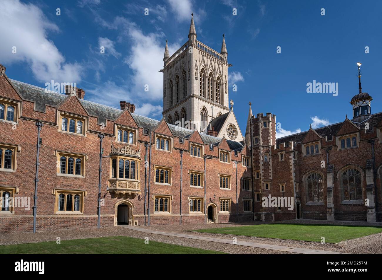 Second Court and St John's College Chapel, St John's College, Cambridge University, Cambridge, Cambridgeshire, England, UK Stock Photo