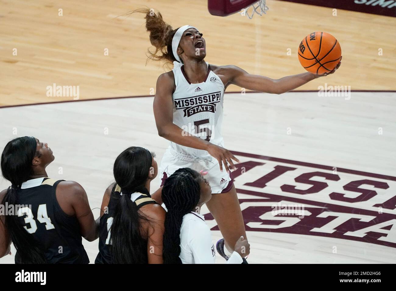 Mississippi State forward Rickea Jackson (5) shouts as she attempts an