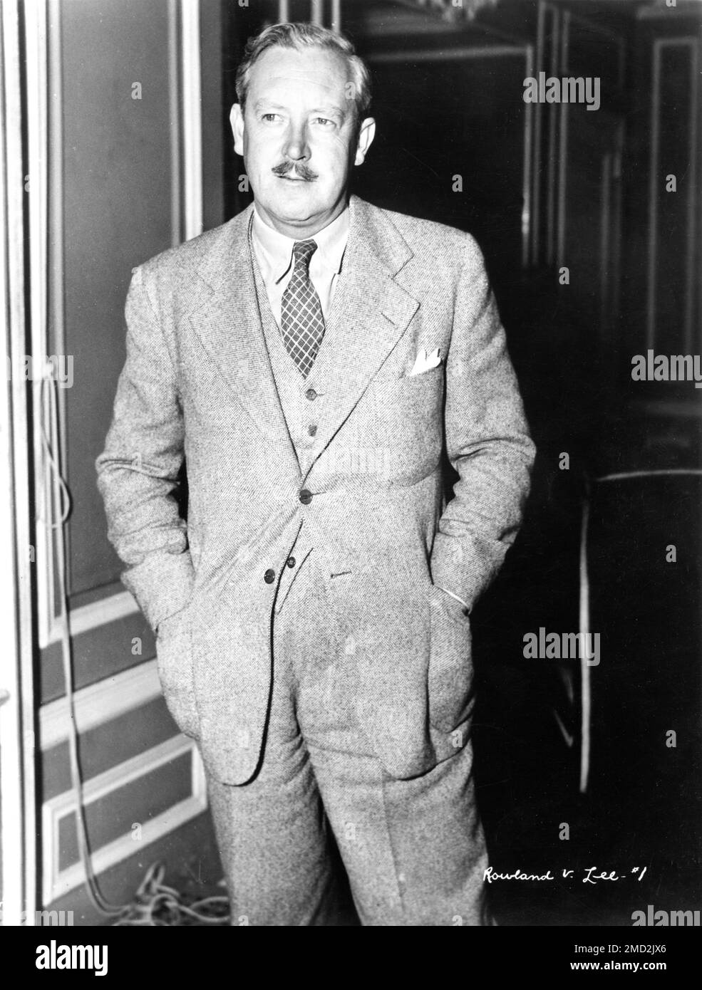 Director ROWLAND V. LEE circa 1939 candid portrait Stock Photo