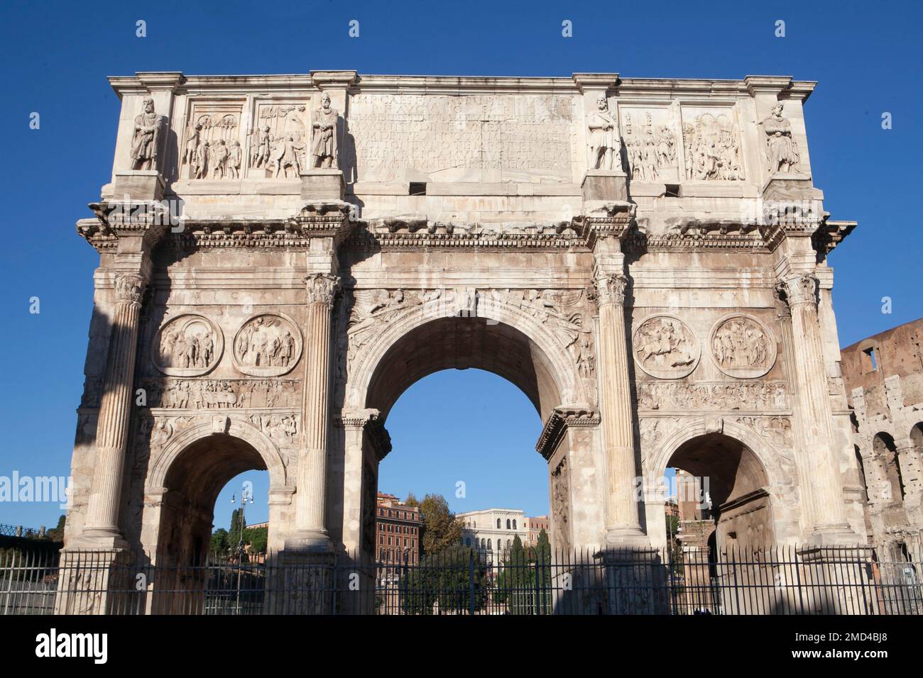 Arch of Septimius Severus in Rome Stock Photo - Alamy