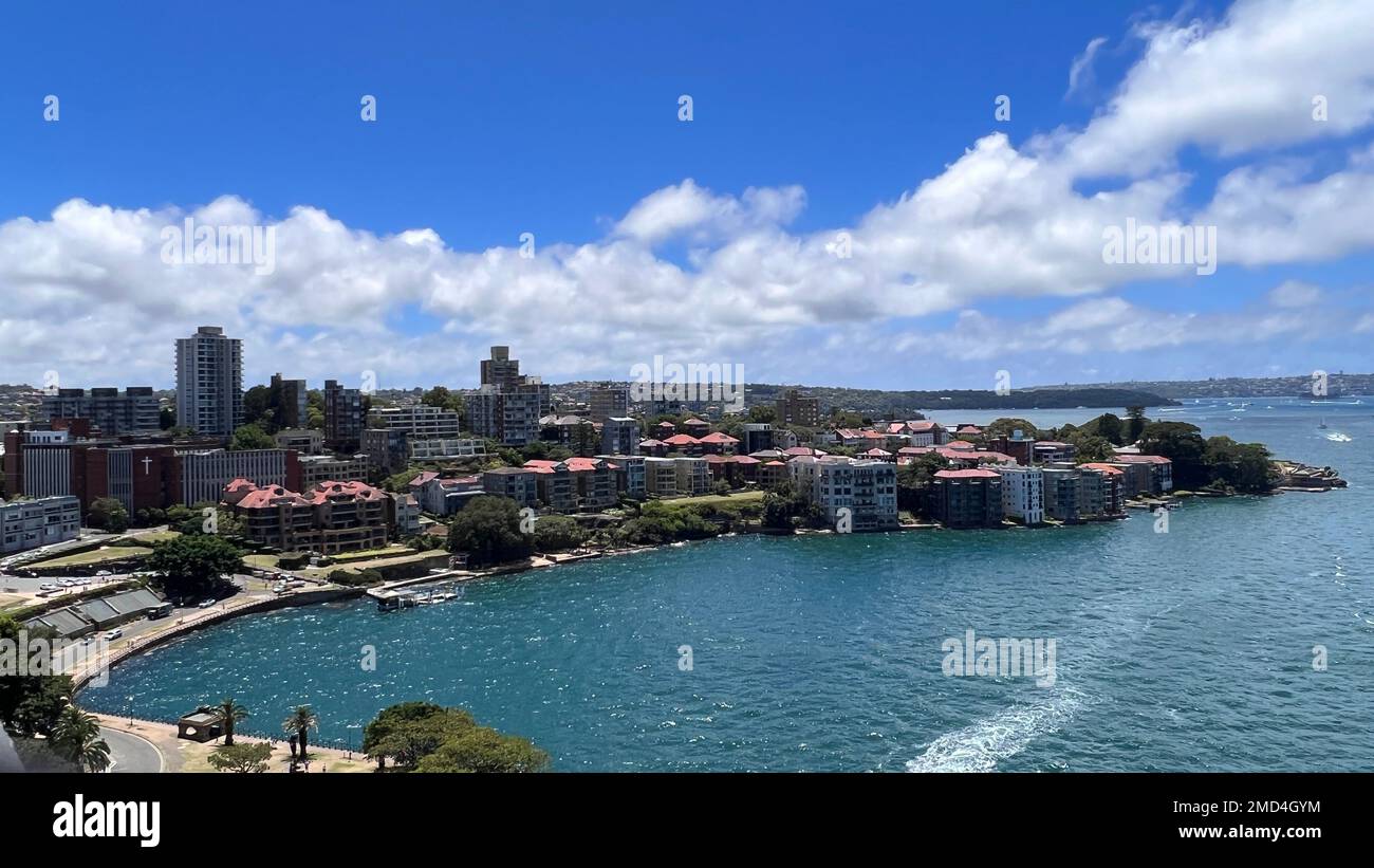Sunny coastal view hi-res stock photography and images - Alamy