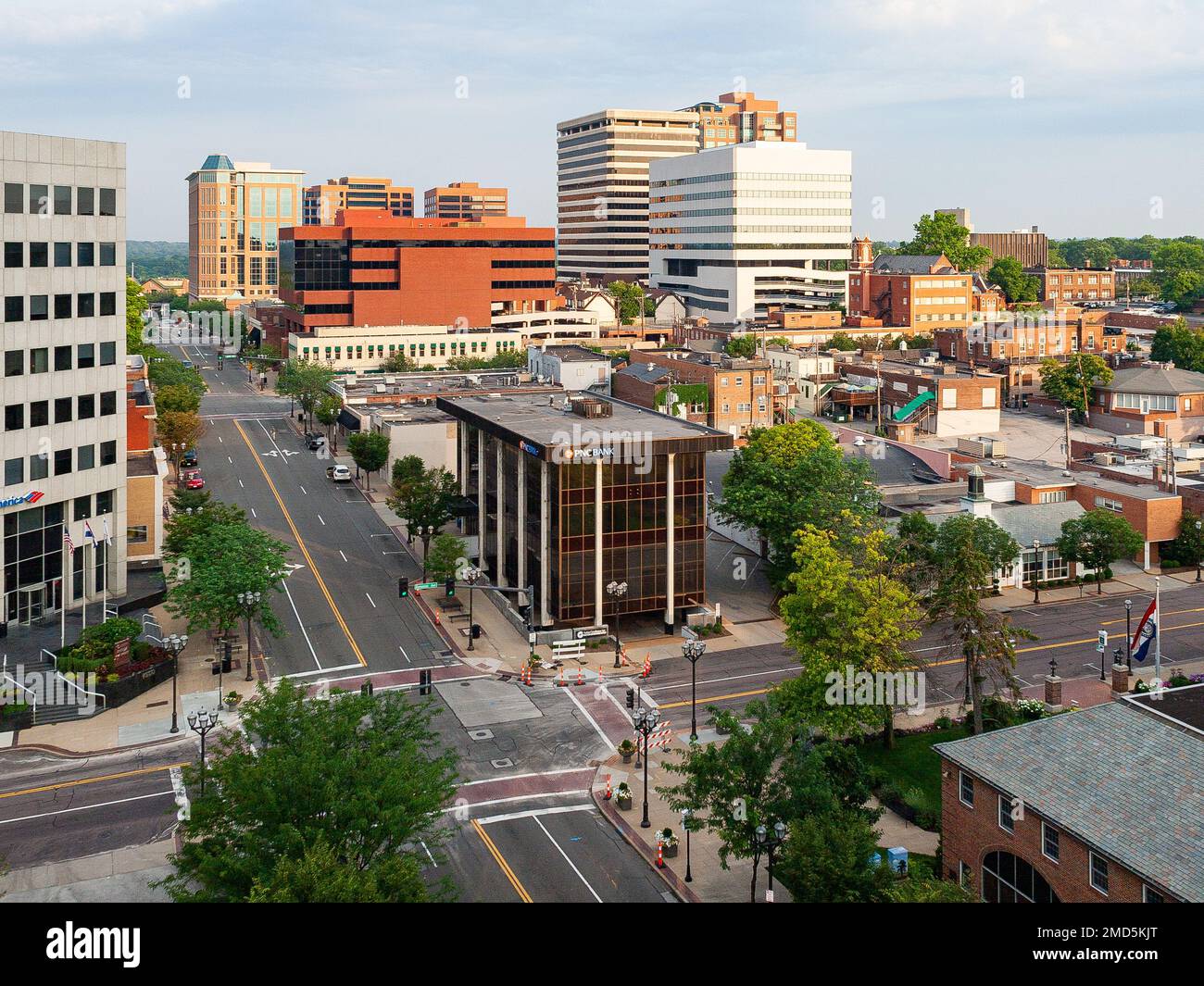 Office building in downtown Clayton Stock Photo Alamy