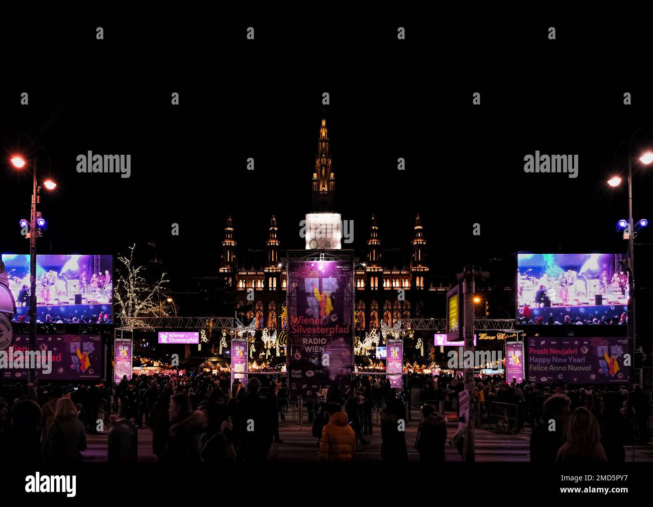 Christmas concert vienna hires stock photography and images Alamy