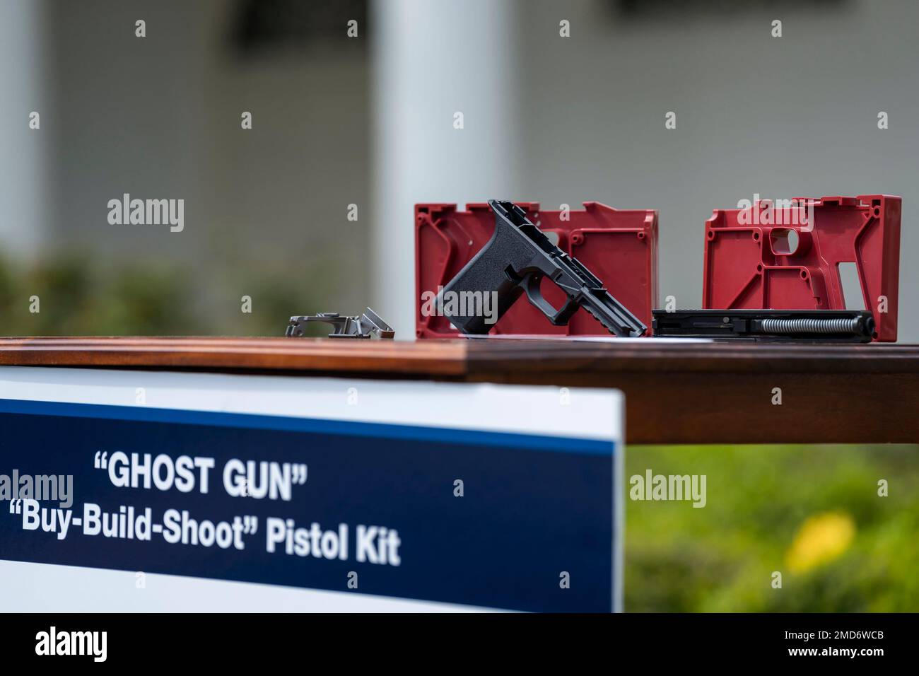 Reportage: President Joe Biden delivers remarks at an event to announce new rules on manufacturing “ghost guns”, Monday, April 11, 2022, in the Rose Garden of the White House Stock Photo