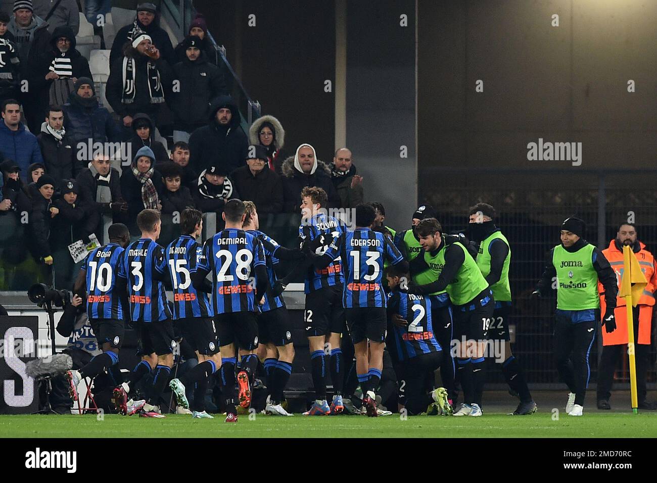 Torino, Italy. 22nd Jan, 2023. Ademola Lookman of Atalanta BC celebrates with team mates after scoring the goal of 2-3 during the Serie A football match between Juventus FC and Atalanta BC at Juventus stadium in Torino (Italy), January 22th, 2022. Photo Giuliano Marchisciano/Insidefoto Credit: Insidefoto di andrea staccioli/Alamy Live News Stock Photo