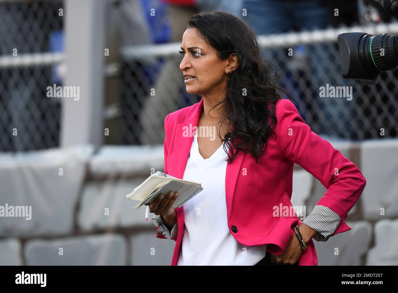 Aditi Kinkhabwala of NFL Network smiles after an NFL football game between  the Cincinnati Bengals and the Pittsburgh Steelers, Sunday, Nov. 28, 2021,  in Cincinnati. (AP Photo/Emilee Chinn Stock Photo - Alamy