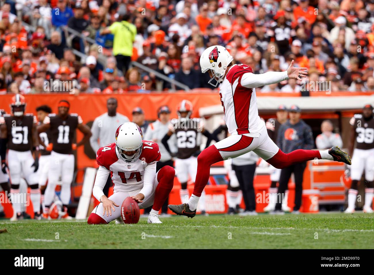 Arizona Cardinals place kicker Matt Prater (5) in action against the  Minnesota Vikings during the first half of an NFL preseason football game  Saturday, Aug. 26, 2023 in Minneapolis. (AP Photo/Stacy Bengs