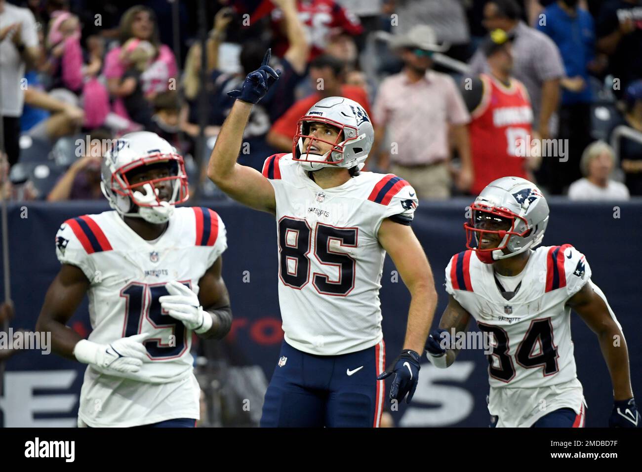 Press Conference  New England Patriots Tight End Hunter Henry Speaks to  Media Following Miami 