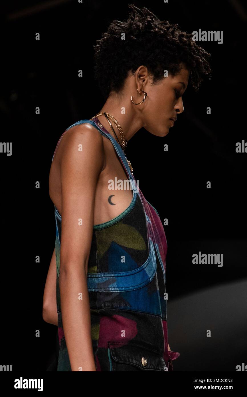 A model wears a creation for the Chanel Spring-Summer 2022 ready-to-wear  fashion show presented in Paris, Tuesday, Oct. 5, 2021. (Photo by Vianney  Le Caer/Invision/AP Stock Photo - Alamy