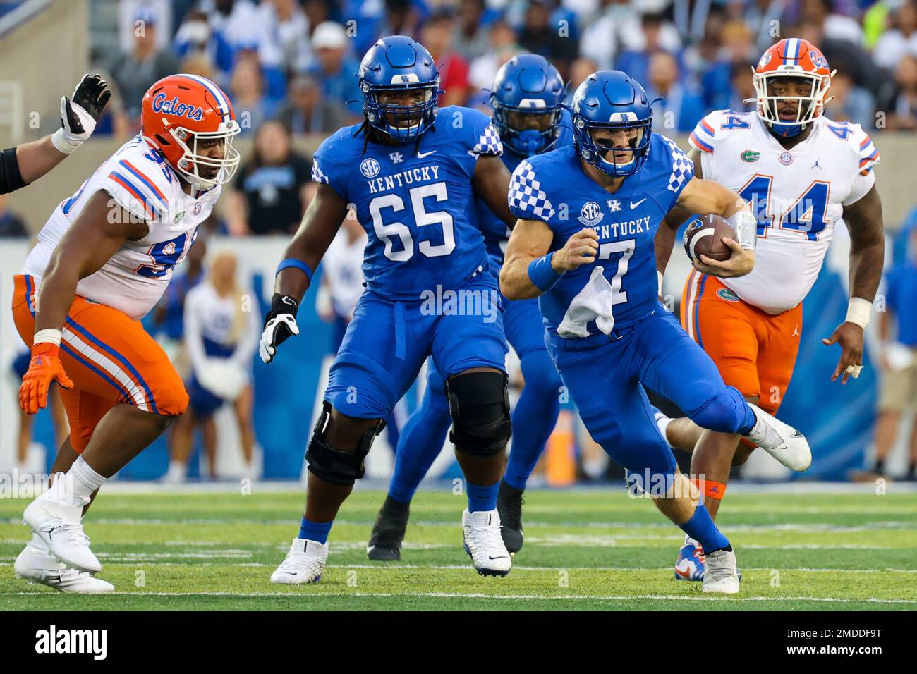 Kentucky quarterback Will Levis (7) runs the ball upfield during the first  half of an NCAA college football game against Florida in Lexington, Ky.,  Saturday, Oct. 2, 2021. (AP Photo/Michael Clubb Stock