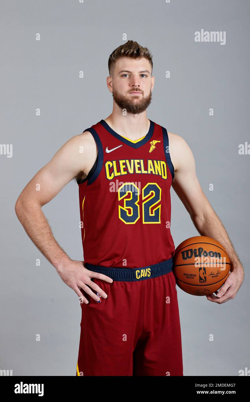 Dean Wade - Cleveland Cavaliers - Game-Issued Association Edition