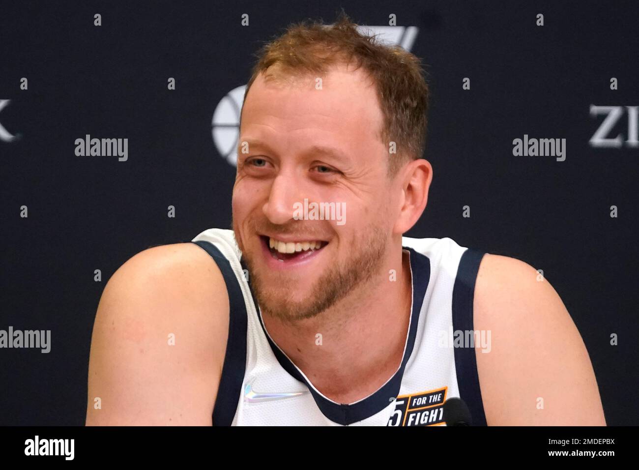 Utah Jazz's Joe Ingles speaks with reporters following the Utah Jazz shoot  around practice Tuesday, Oct. 26, 2021, in Salt Lake City. (AP Photo/Rick  Bowmer Stock Photo - Alamy