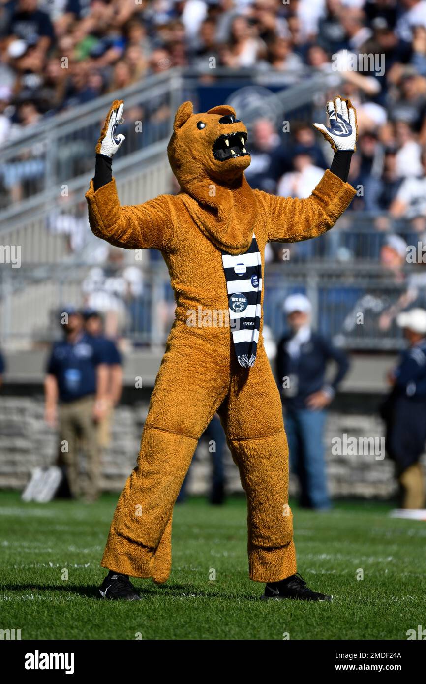 The Penn State Nittany Lion Mascot entertains the crowd during an NCAA  college football game against Villanova in State College, Pa., on Saturday,  Sept.25, 2021. (AP Photo/Barry Reeger Stock Photo - Alamy