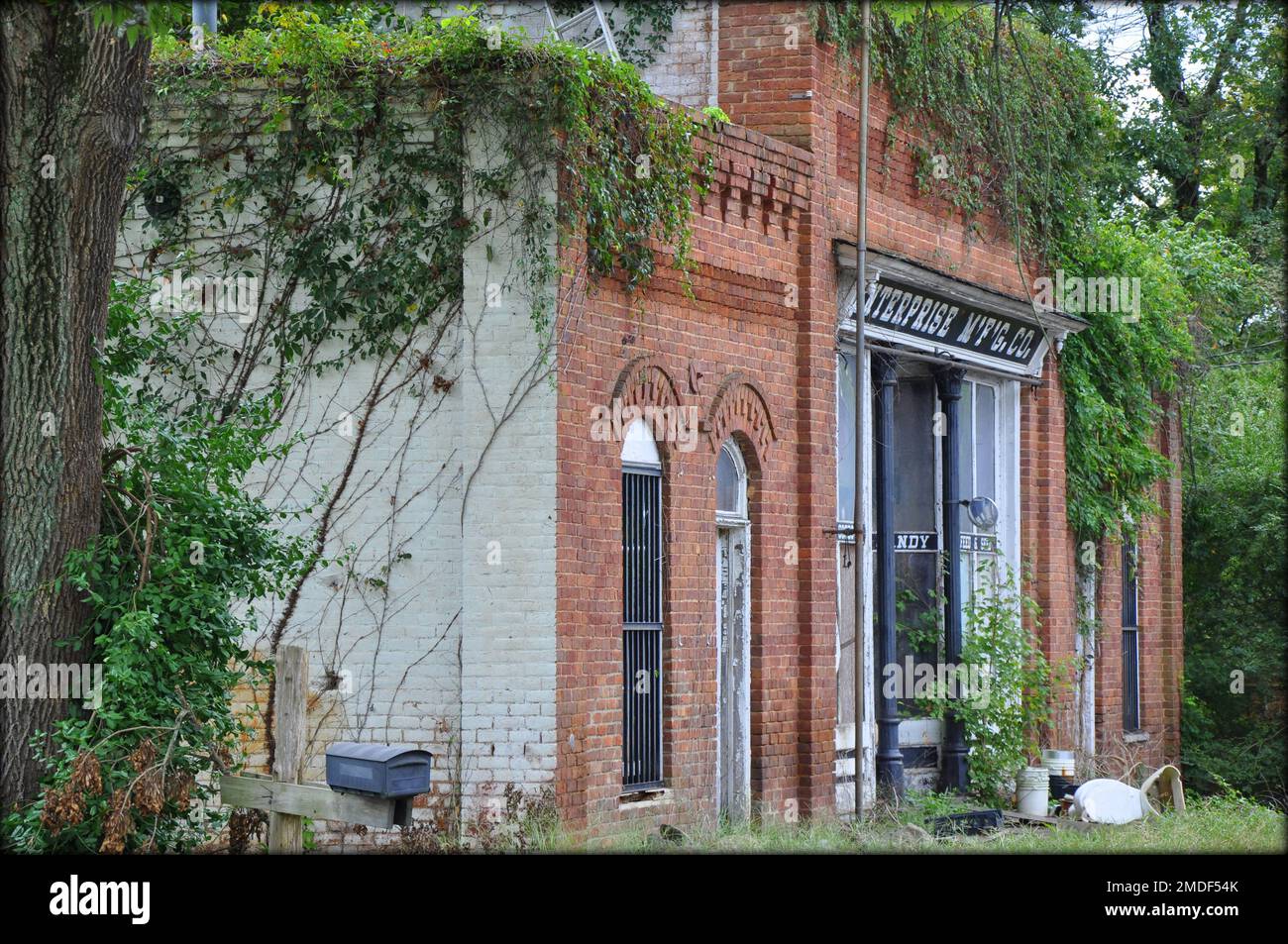 An enterprise company store in New York Stock Photo Alamy