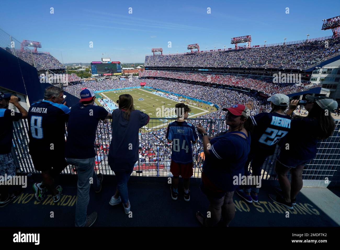 Fans watch the Tennessee Titans and the Indianapolis Colts play in an NFL  football game in Nissan Stadium Sunday, Sept. 26, 2021, in Nashville, Tenn.  (AP Photo/Mark Humphrey Stock Photo - Alamy