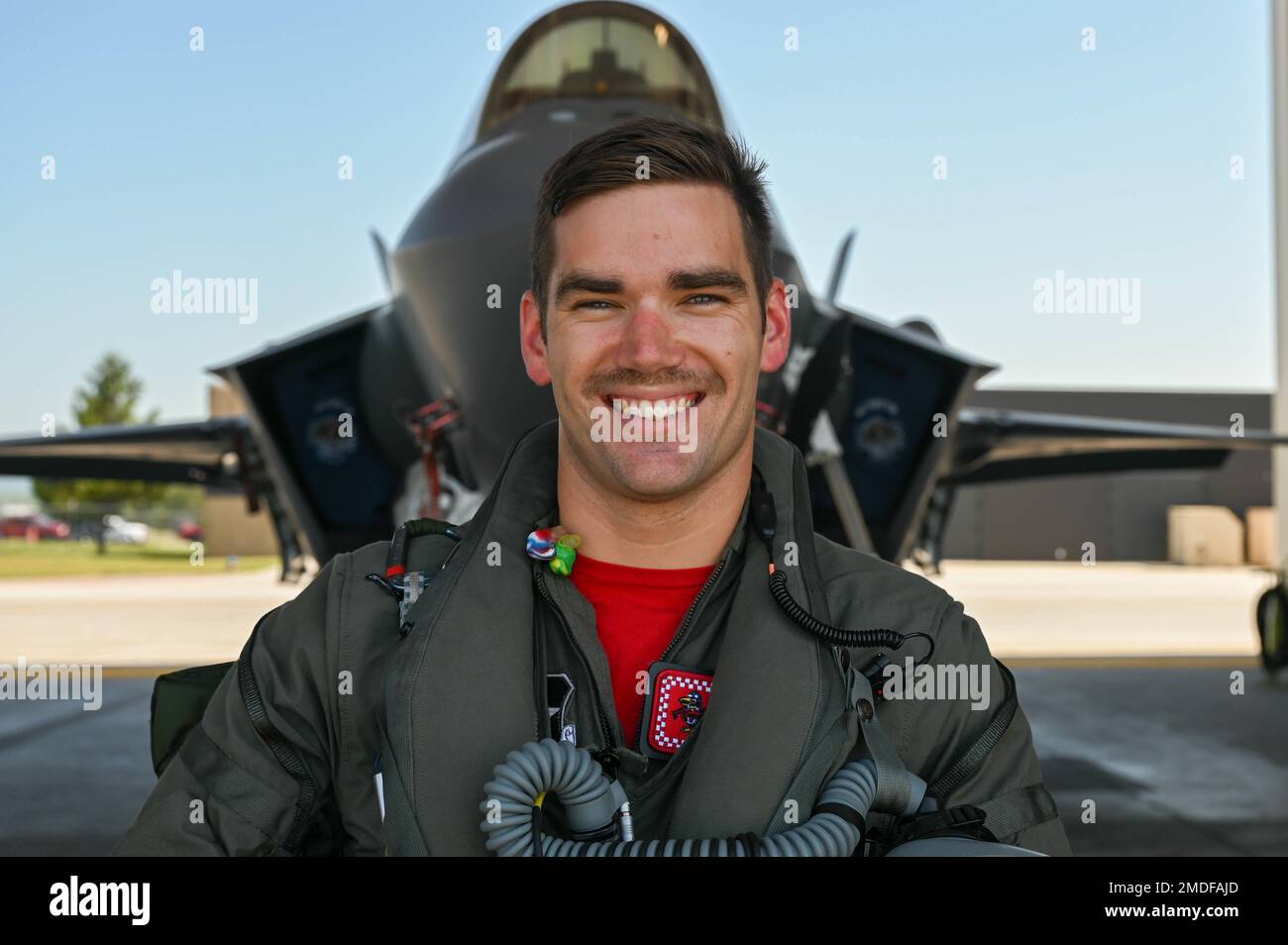 https://c8.alamy.com/comp/2MDFAJD/us-air-force-capt-alexander-babos-a-flight-commander-and-f-35a-lightning-ii-instructor-pilot-with-the-60th-fighter-squadron-33rd-fighter-wing-eglin-air-force-base-florida-prepares-for-a-flight-at-burlington-air-national-guard-base-vermont-july-22-2022-the-33rd-fw-is-utilizing-the-vermont-air-space-to-continue-effective-flying-operations-during-hazardous-summer-weather-in-florida-2MDFAJD.jpg