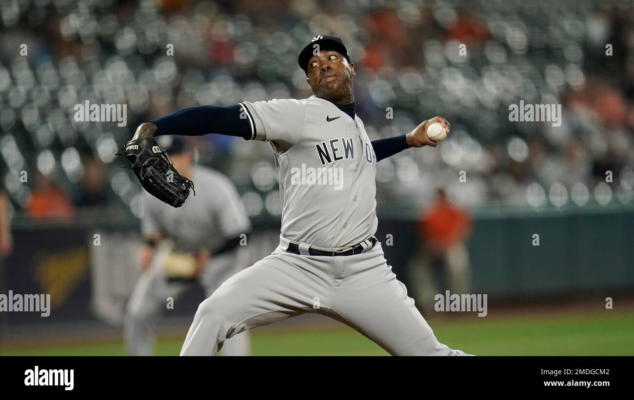 New York Yankees relief pitcher Aroldis Chapman throws a pitch to the