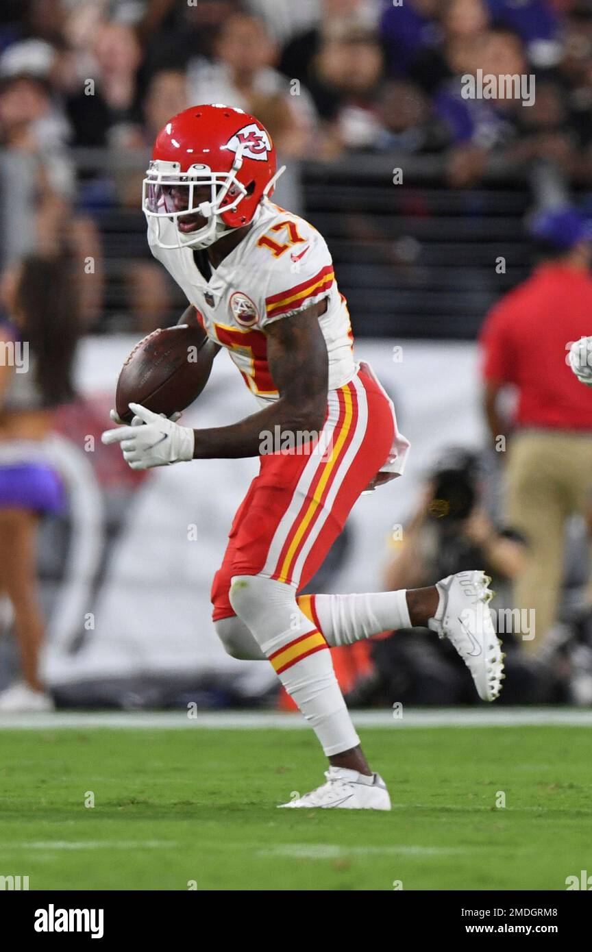 Kansas City Chiefs wide receiver Mecole Hardman (17) runs the ball