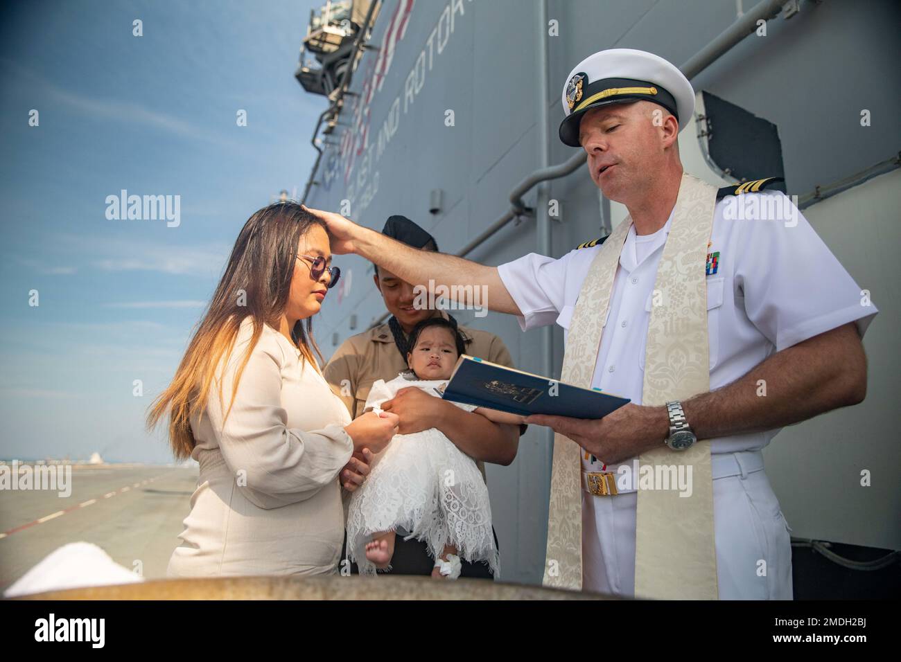 220723-N-HA192-1072 NORFOLK, Va. (July 23, 2022) - Lt. Cmdr. Benton ...