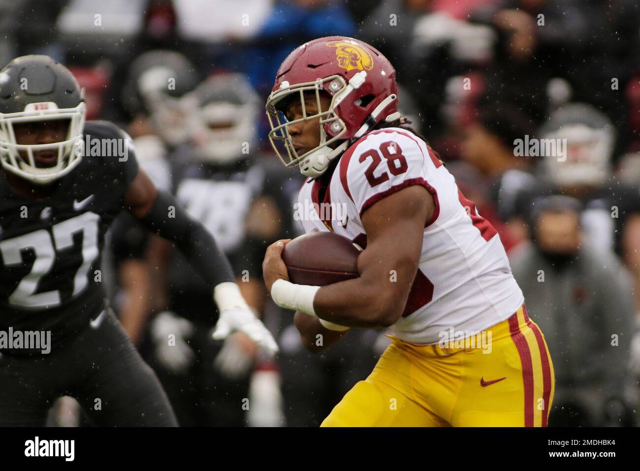 Southern California running back Keaontay Ingram (28) carries during the  second half of an NCAA college football game against Arizona Saturday, Oct.  30, 2021, in Los Angeles. (AP Photo/Marcio Jose Sanchez Stock