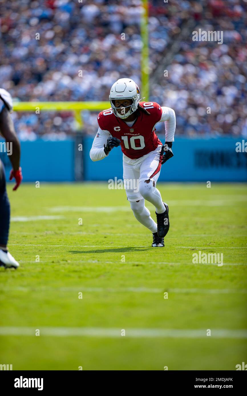 November 29, 2020; Foxborough, MA, USA; Arizona Cardinals wide receiver  DeAndre Hopkins (10) in action during the NFL game between Arizona Cardinals  and New England Patriots at Gillette Stadium. Anthony Nesmith/(Photo by